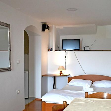 Studio Apartment Tonka Szybenik Zewnętrze zdjęcie